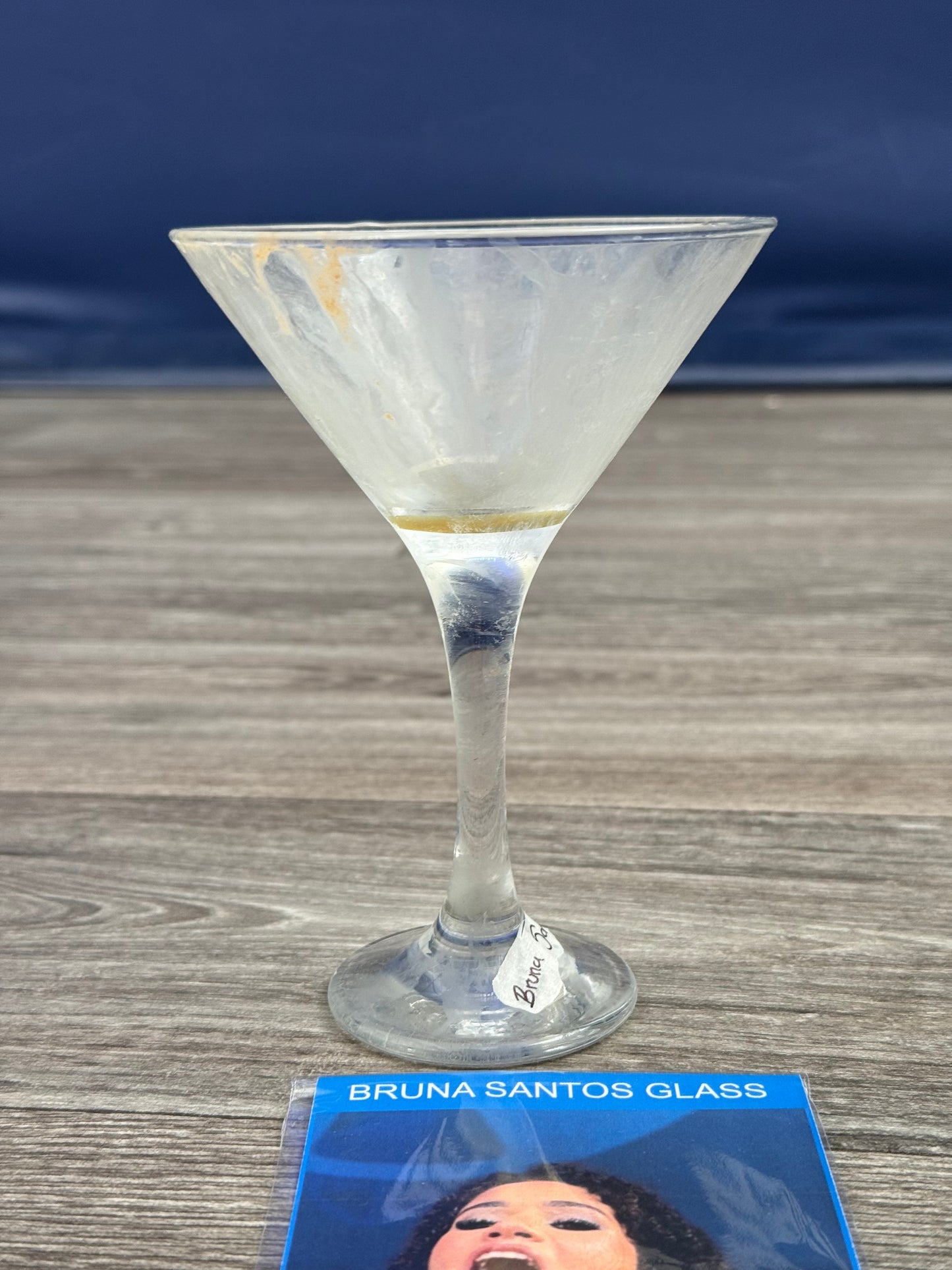 Bruna Santos Glass