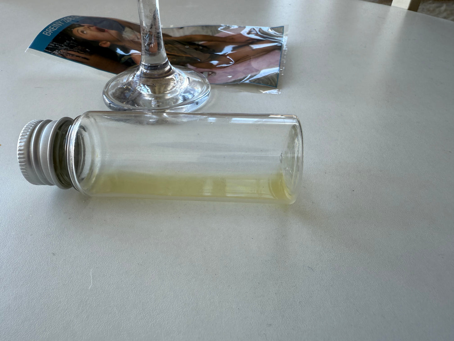 Breiny Zoe Glass and Bottle