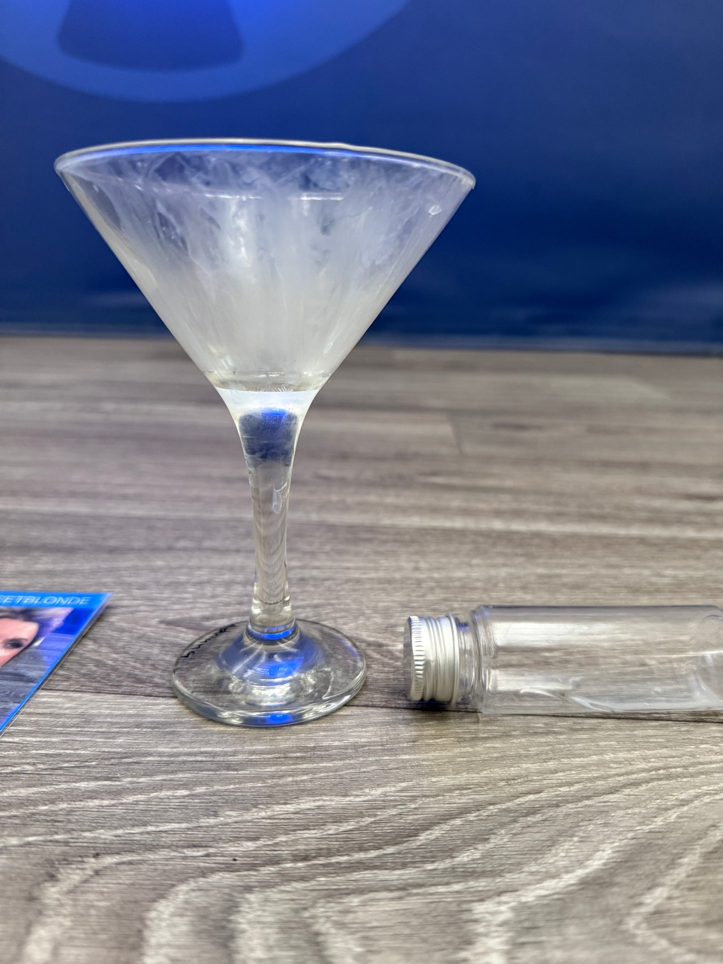 Adriana Sweetblonde Glass and bottle