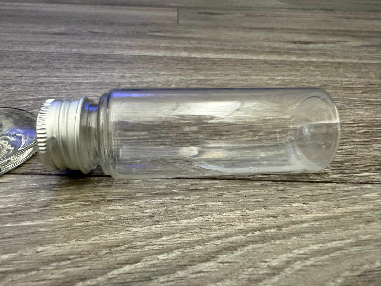 Adriana Sweetblonde Glass and bottle