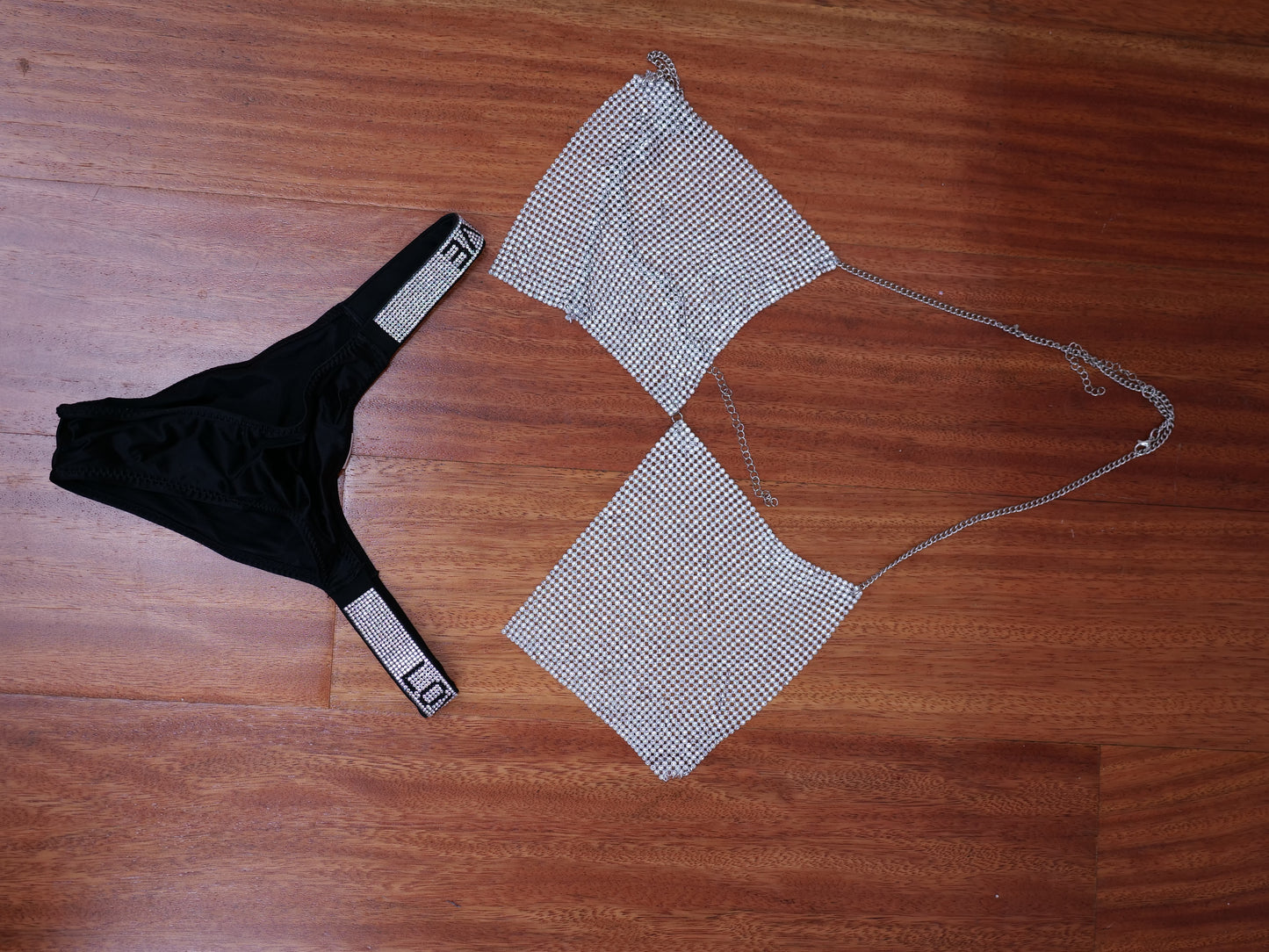 Anna Khara GB #1 SOLD EUR 159