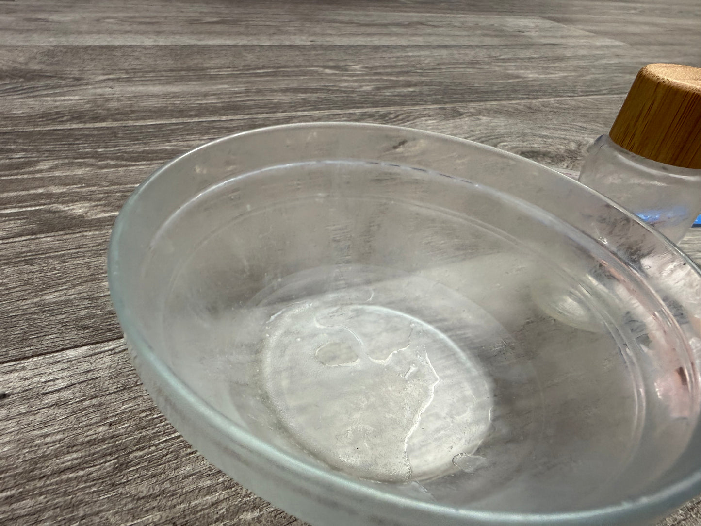 Dalila Lapiedra Bowl and Bottle