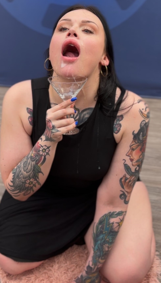 Miss Booty Glass